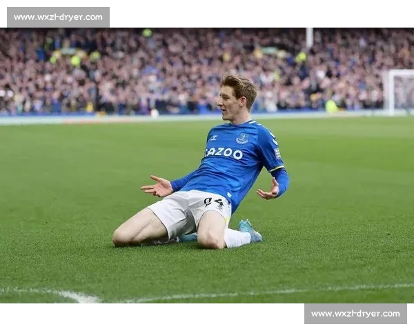 罗马诺确认！格拉利什租借加盟埃弗顿，18 号球衣致敬传奇